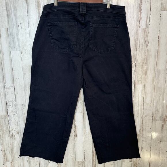 NYDJ Button Fly Jeans Size 14W Black Wide Leg Lift Tuck Tech Raw Hem Preppy EUC - Picture 2 of 10